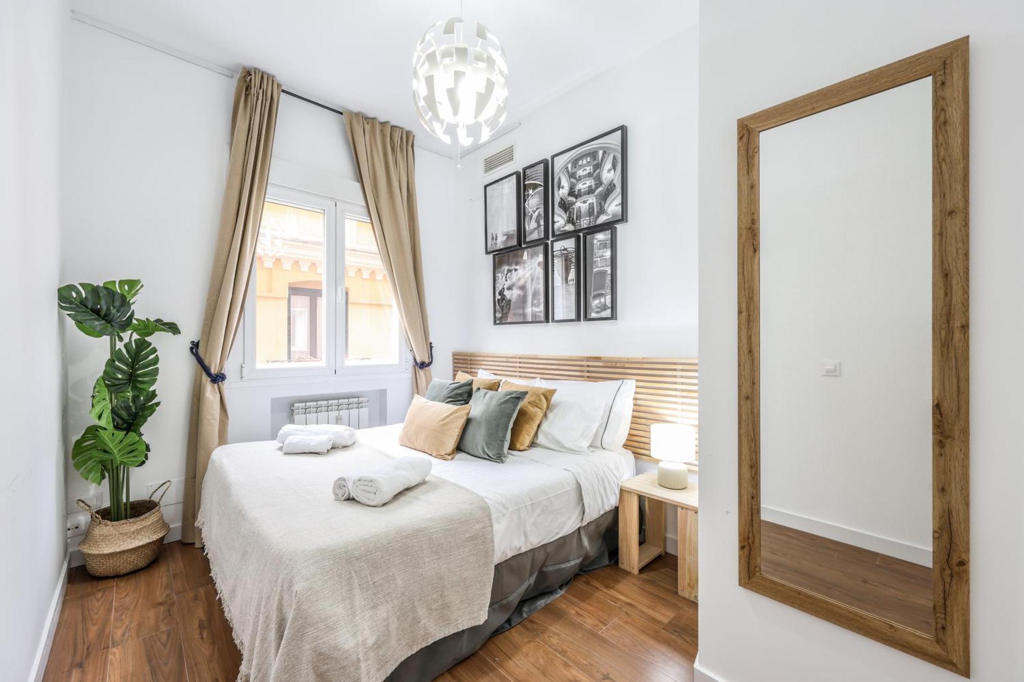 Отель Be Coliving Madrid Centro Экстерьер фото